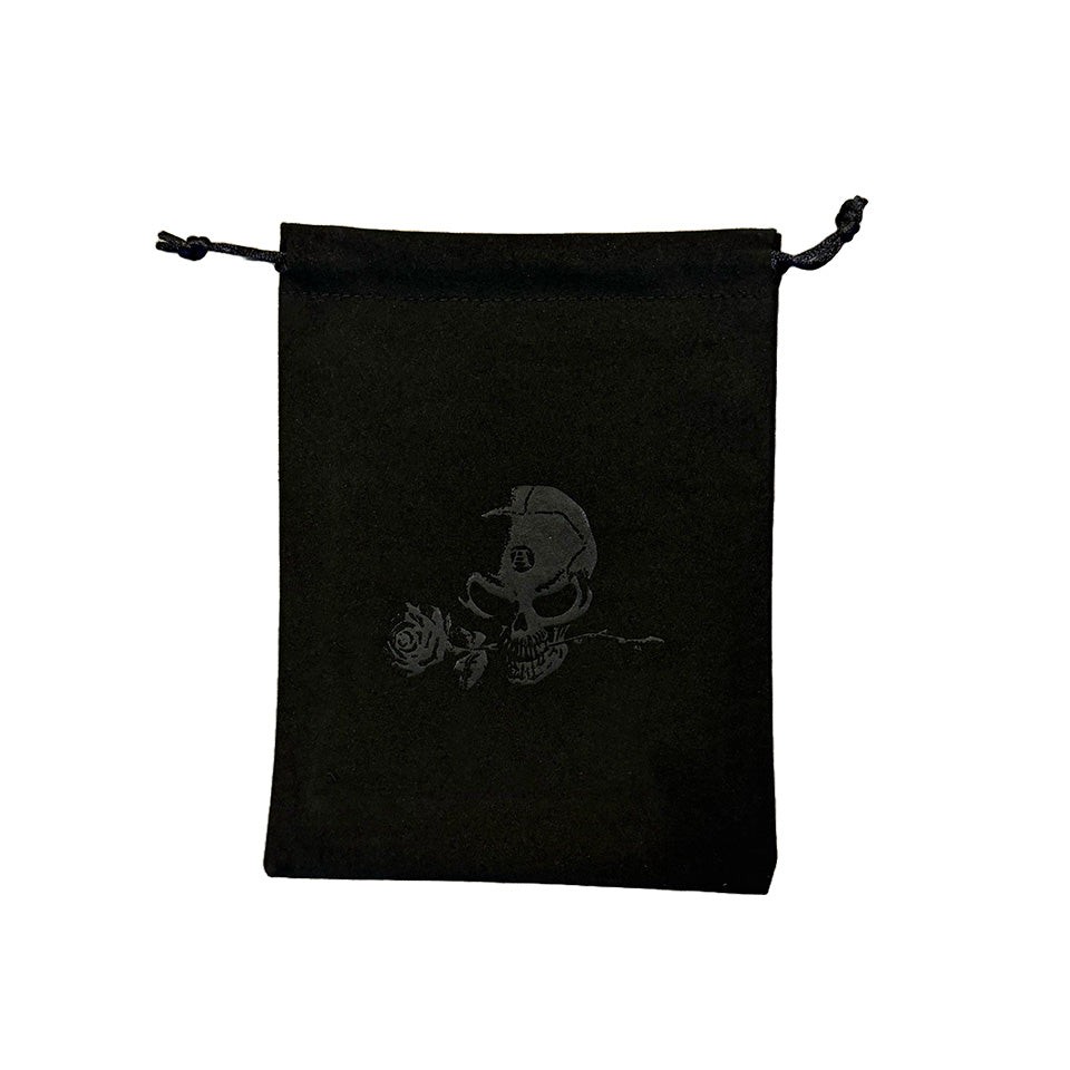 Pouch the jewelry comes in
