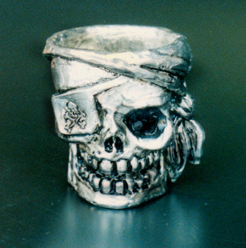 skull pirate shot glass with eye patch made from pewter