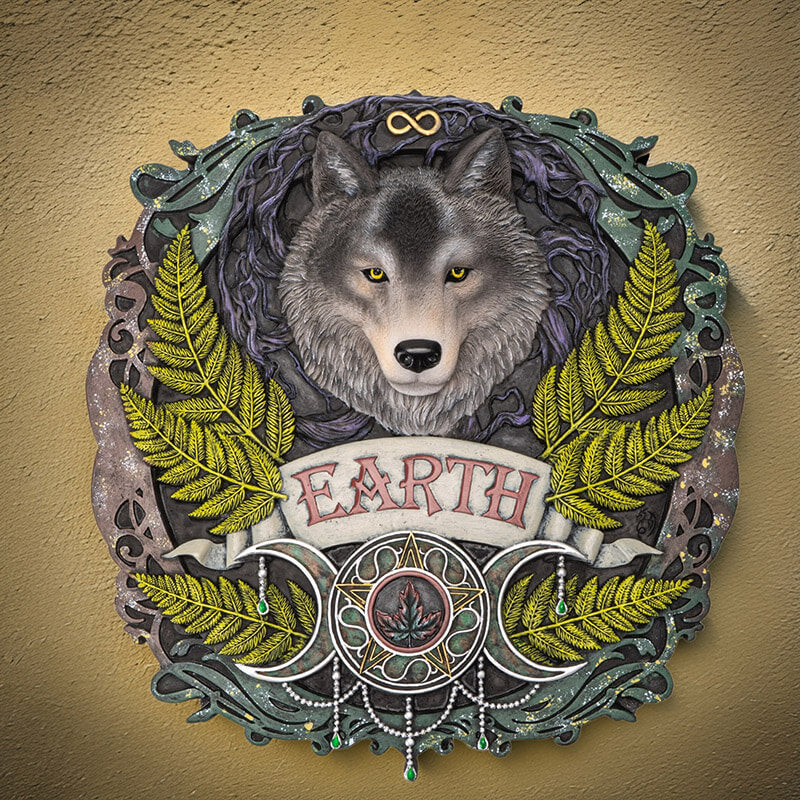 Wall plaque with wolf and "EARTH" label surrounded by ferns