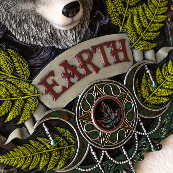Closeup of "EARTH' and leaf details
