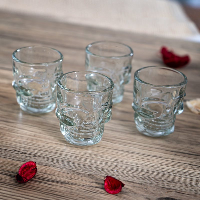 Set of 4 glass skull shot glasses