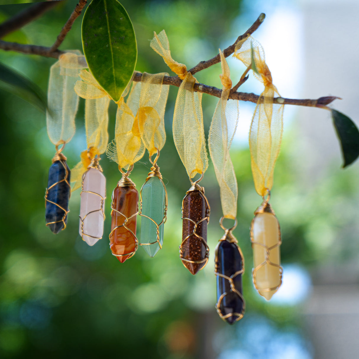 Set of 7 hanging crystal ornaments