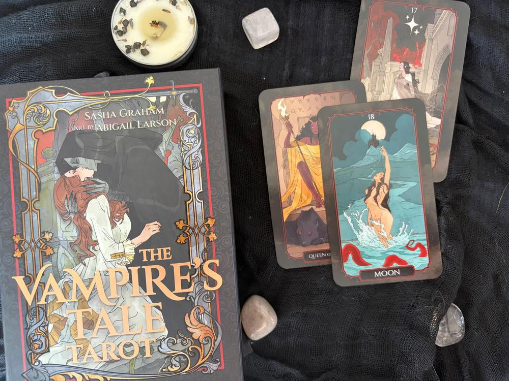 The Vampire's Tale Tarot deck set