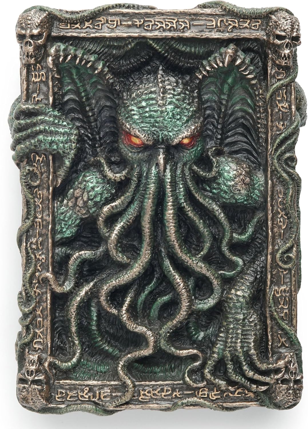 Decorative box with a Cthulhu design 