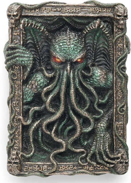 Decorative box with a Cthulhu design 