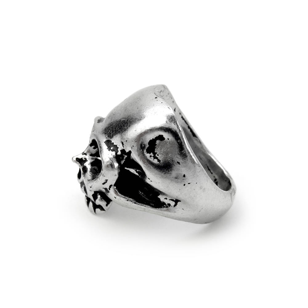 Pewter skull ring
