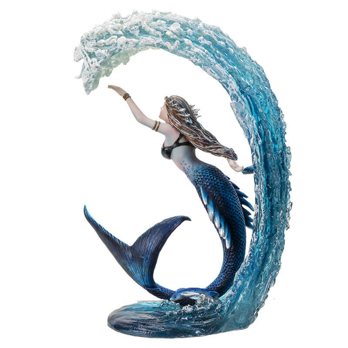 Water sorceress mermaid with blue scales and two fish, with a wave of water curling up around her.
