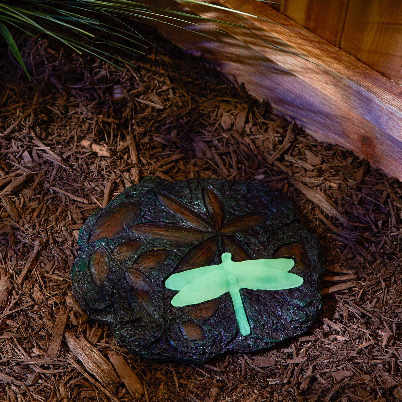 Dragonfly Glowing Stepping Stone Outdoor Garden Decor Glow in the