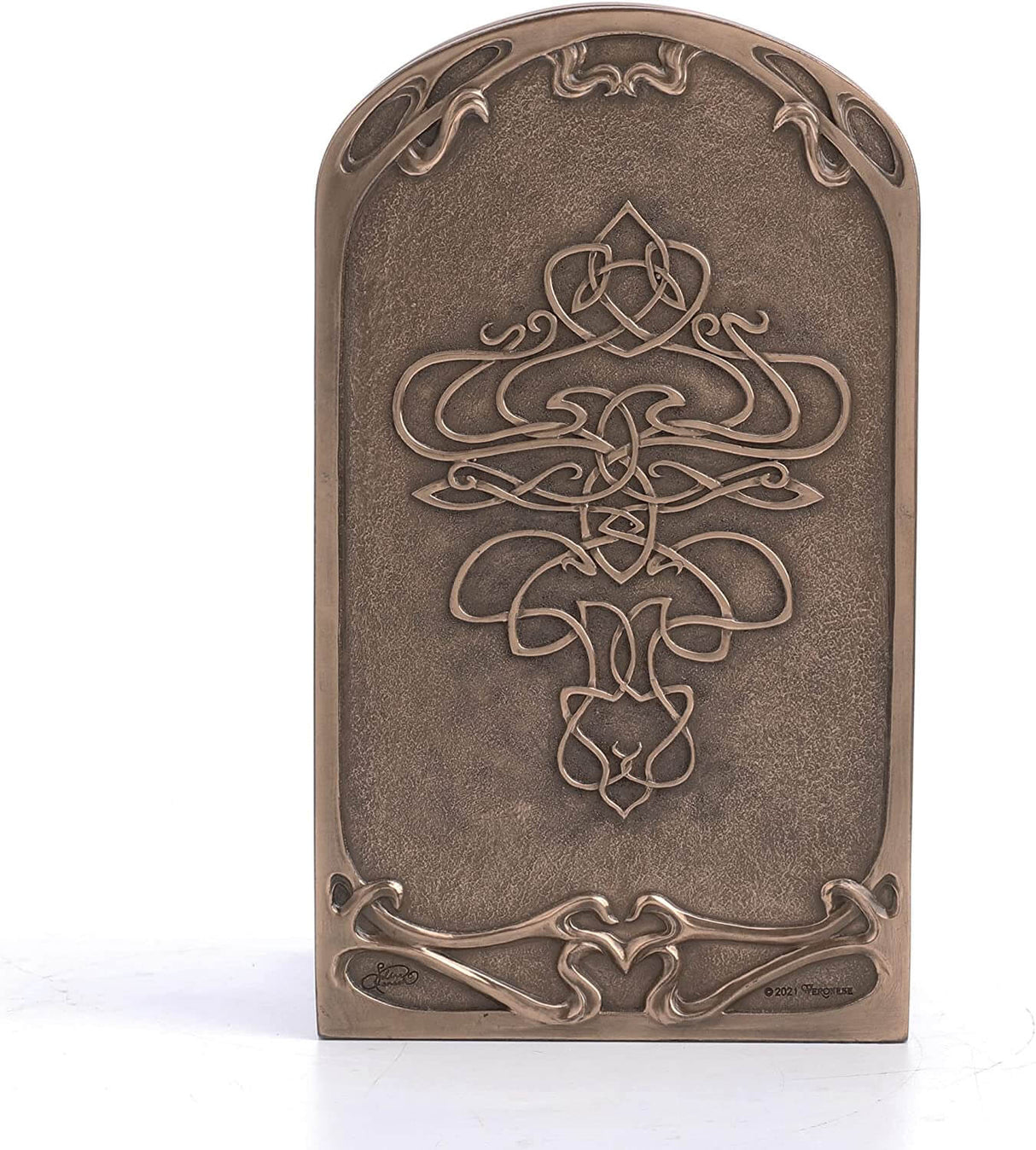 Back of the tealight candle holder showing Celtic knotwork design